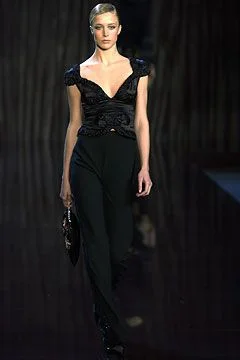 Look 18